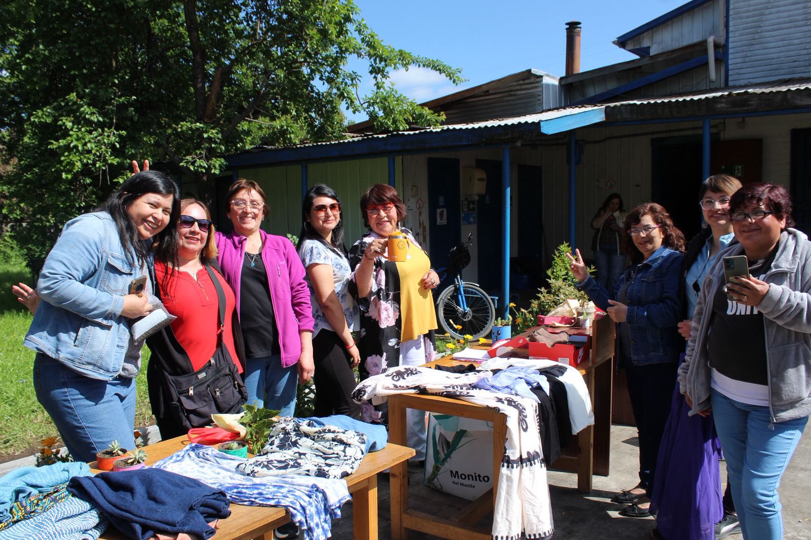 Feria solidaria al aire libre
